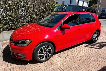 VW Golf 97.900 km 10.990 &euro; Schöneck 61137