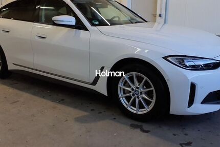 BMW i4 20.971 km 36.117 &euro; Eschborn 65760