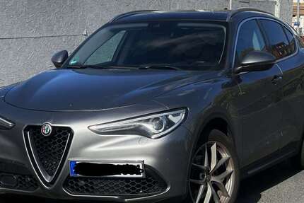 Alfa Romeo Stelvio 75.000 km 24.550 € Friedrichsdorf 61381
