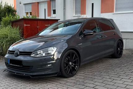 VW Golf 236.962 km 8.200 &euro; Eschborn 65760