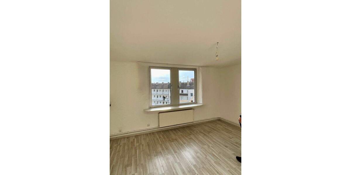 WG-Wohnung mit 4 Zimmern & 109 m² - Zentrale Lage in Offenbach am Main 4 zimmer