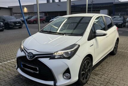 Toyota Yaris 116.000 km 11.400 € Frankfurt 60486