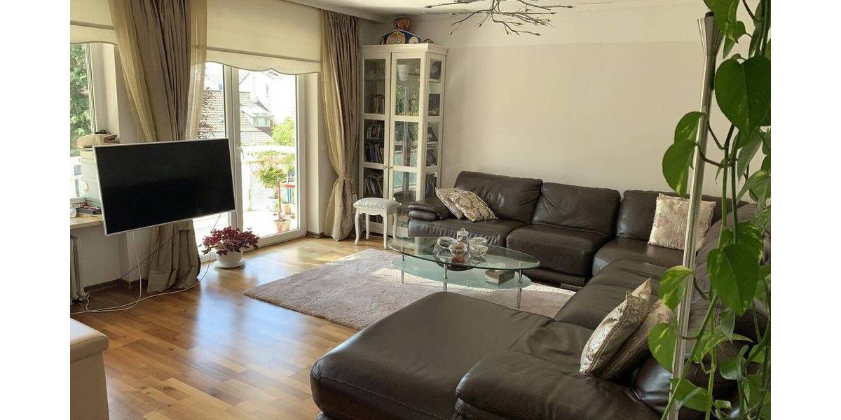 Etagenwohnung Frankfurt am Main Oberrad Oberrad - 4 Zimmer, 97 m&sup2;, 1.400&euro; | Angebot:26861734