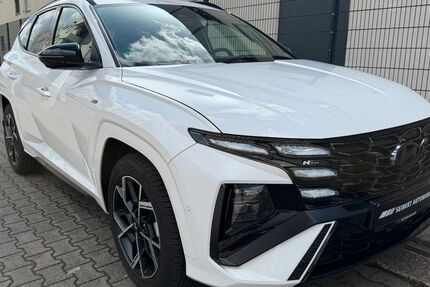 Hyundai TUCSON 7.027 km 32.950 &euro; Frankfurt/M 65933
