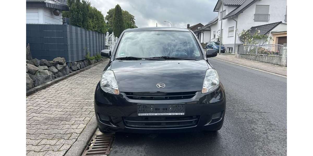 Daihatsu Sirion 111.000 km 3.000 &euro; Limeshain 63694