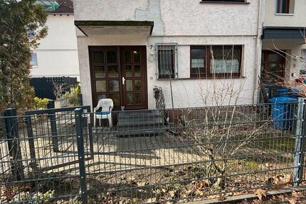 Haus Frankfurt am Main Rödelheim - 6 Zimmer, 180 m&sup2;, 3.800&euro; | Angebot:25335169