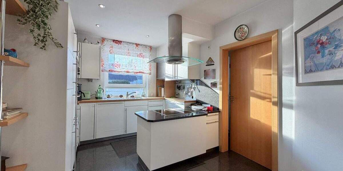 Etagenwohnung Obertshausen Hausen - 3 Zimmer, 145 m&sup2;, 419.000&euro; | Angebot:24827396