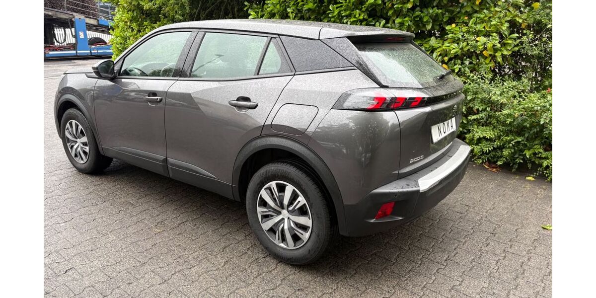 Peugeot 2008 144.675 km 9.342 &euro; Frankfurt am Main 60389