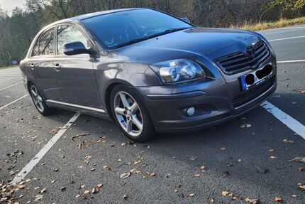 Toyota Avensis 205.233 km 2.499 &euro; Sulzbach 65843