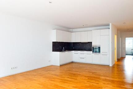 Wohnung Frankfurt am Main Sachsenhausen - 2 Zimmer, 85 m&sup2;, 1.495&euro; | Angebot:26235187