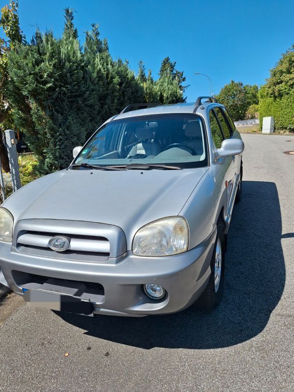Hyundai SANTA FE 266.000 km 2.400 € Limeshain 63694