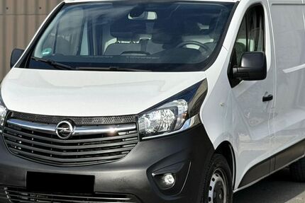 Opel Vivaro 99.000 km 11.700 &euro; Langenselbold 63505