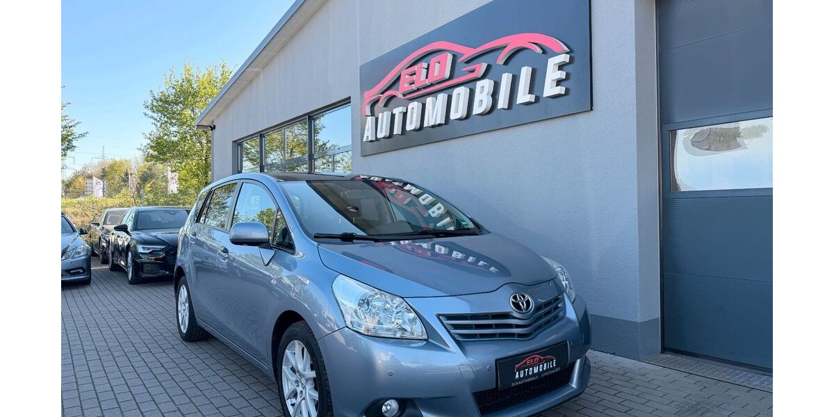 Toyota Verso 175.000 km 6.900 &euro; Eppertshausen 64859