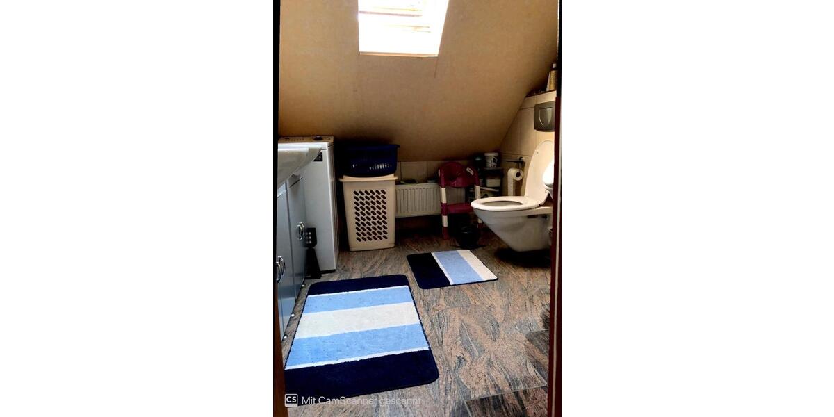 Dachgeschoßwohnung Erzhausen - 2 Zimmer, 85 m&sup2;, 1.380&euro; | Angebot:26096719