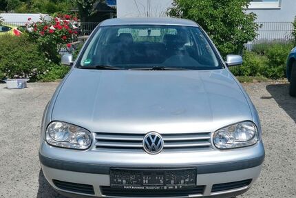VW Golf 140.000 km 2.000 &euro; friedrichsdorf 61381
