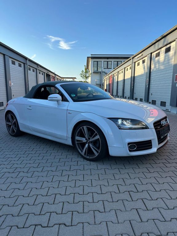 TT