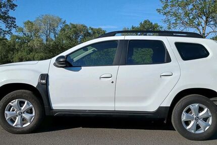 Dacia Duster 31.500 km 13.700 &euro; Offenbach 63065