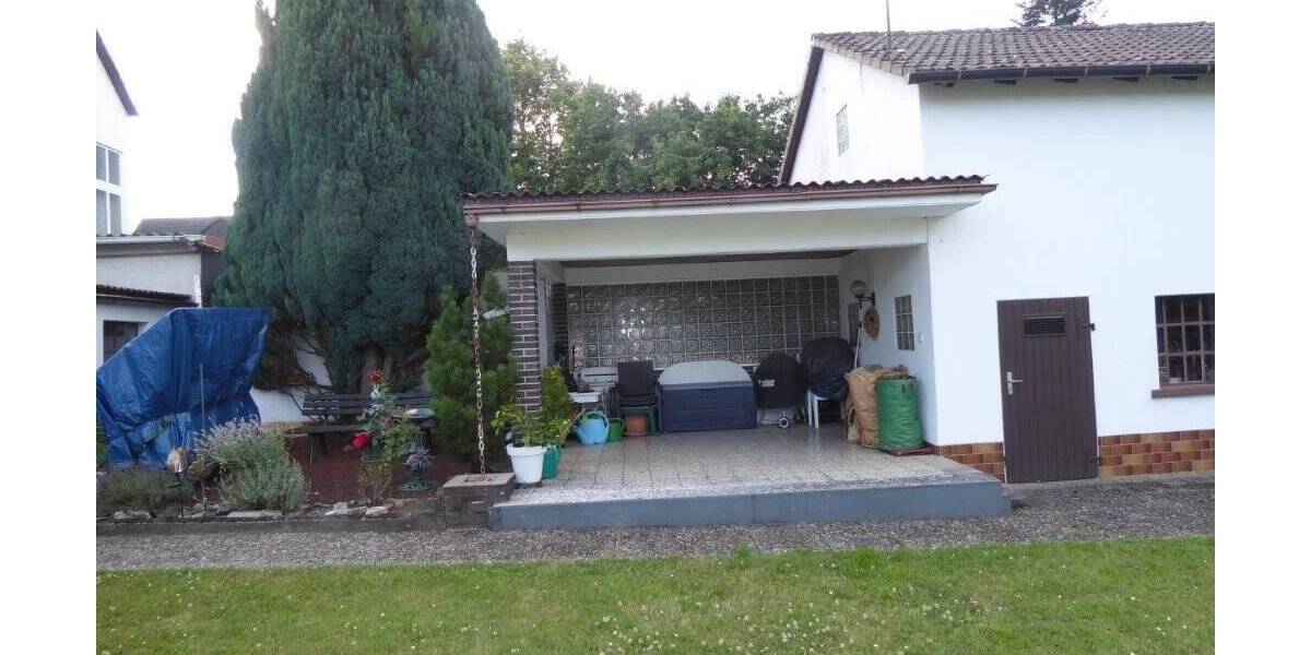 Etagenwohnung Rosbach vor der Höhe Rodheim - 7 Zimmer, 170 m&sup2;, 1.550&euro; | Angebot:24657672