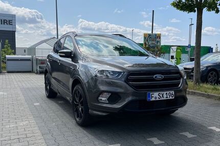 Ford Kuga 99.000 km 12.000 &euro; Frankfurter am Main 65933