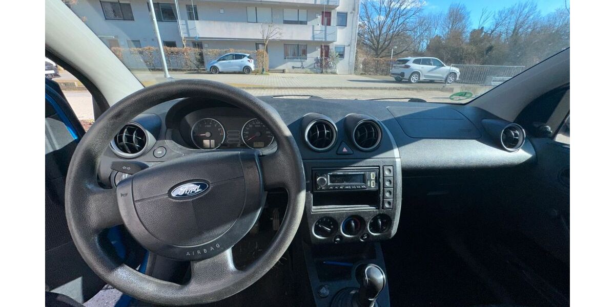 Ford Fiesta 154.000 km 1.800 &euro; Langen 63225