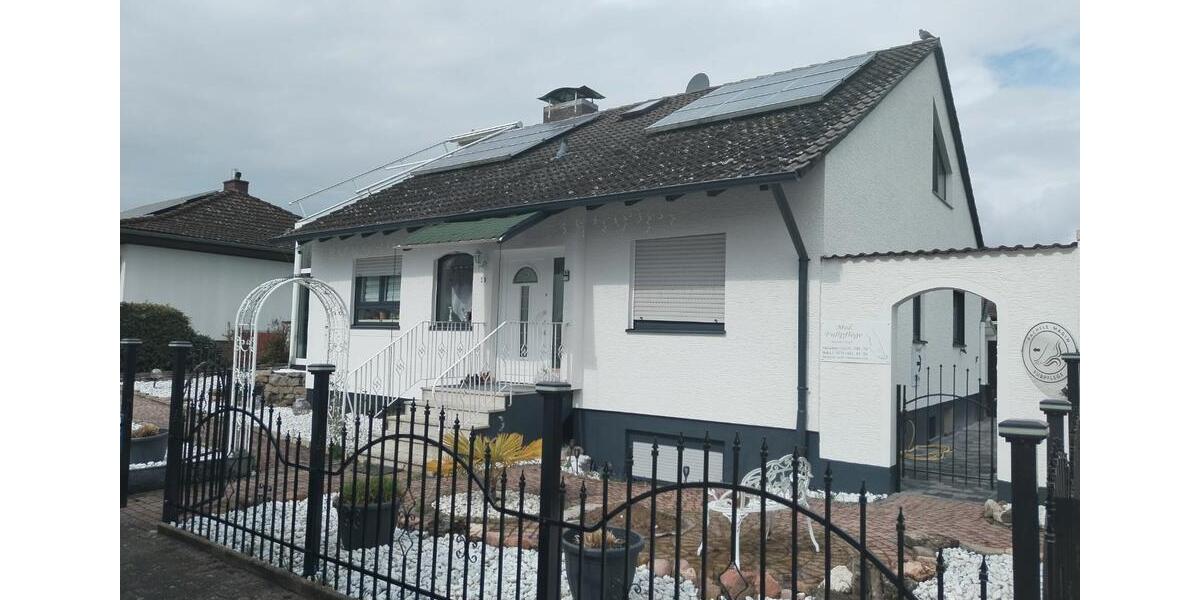 Einfamilienhaus Münster (Hessen) - 7 Zimmer, 260 m&sup2;, 480.000&euro; | Angebot:26312502