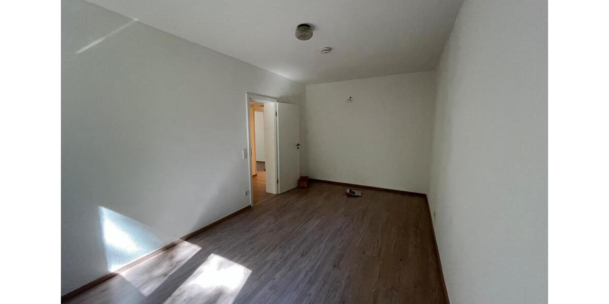 Etagenwohnung Bad Homburg vor der Höhe Gonzenheim - 3 Zimmer, 69 m&sup2;, 299.000&euro; | Angebot:27461366