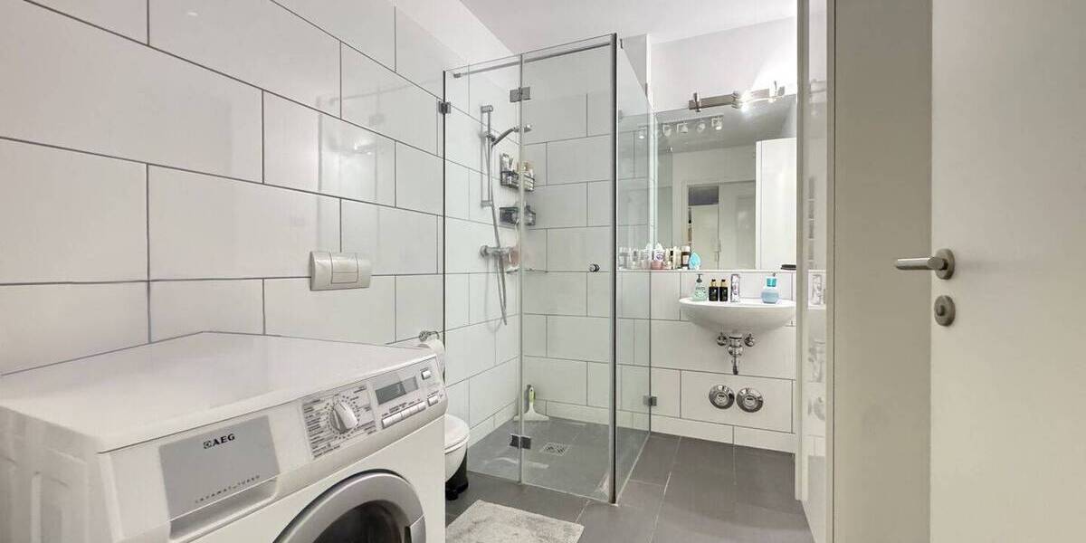 Etagenwohnung Frankfurt am Main Gallus - 2 Zimmer, 49 m&sup2;, 329.000&euro; | Angebot:26273043