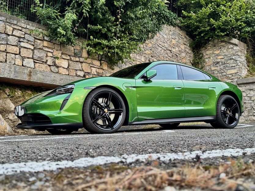 Porsche Taycan 10.537 km 66.299 € Friedrichsdorf 61381