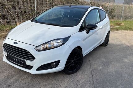 Ford Fiesta 79.760 km 5.600 &euro; Offenbach 63067