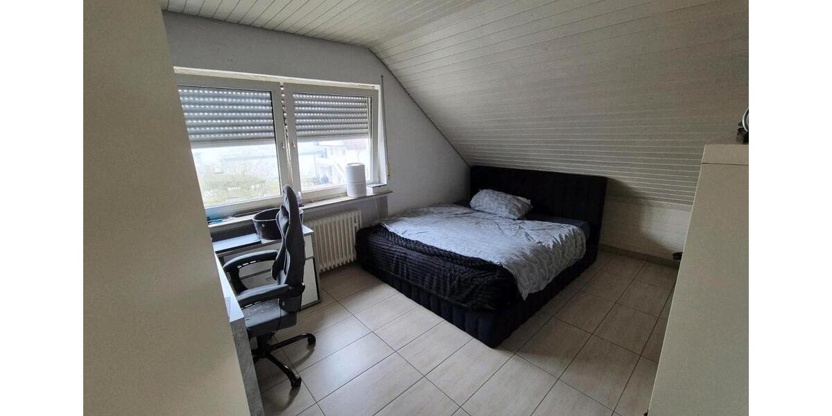 Dachgeschoßwohnung Rödermark - 3 Zimmer, 73 m&sup2;, 900&euro; | Angebot:26232510