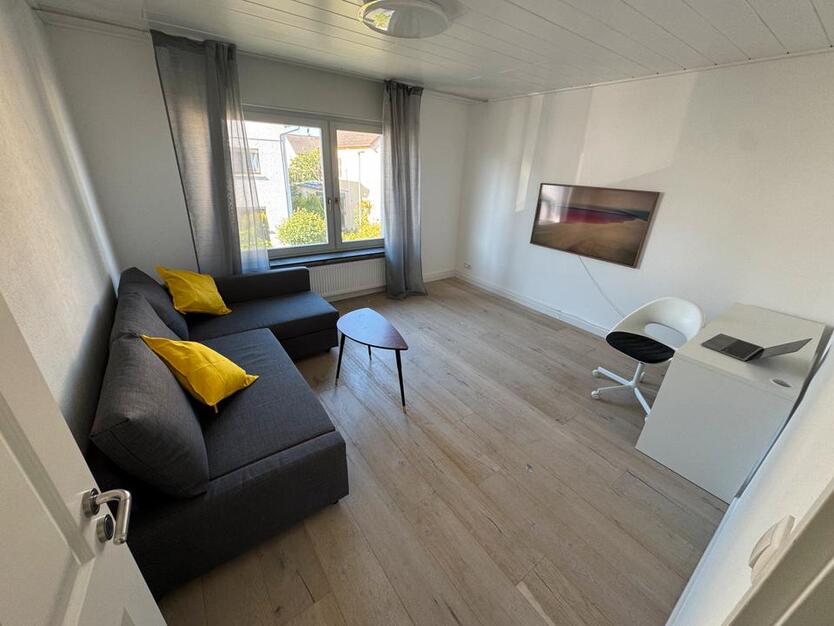 3.5 Zimmer möblierte Wohnung (20 min Frankfurt Flughafen)
