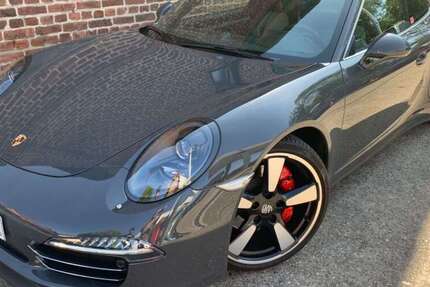 Porsche 911 48.700 km 129.900 € Bad Homburg 61350