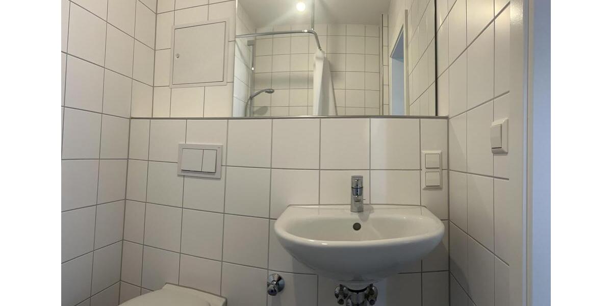 Etagenwohnung Frankfurt am Main Nordend West - 4 Zimmer, 100 m&sup2;, 1.950&euro; | Angebot:26252482