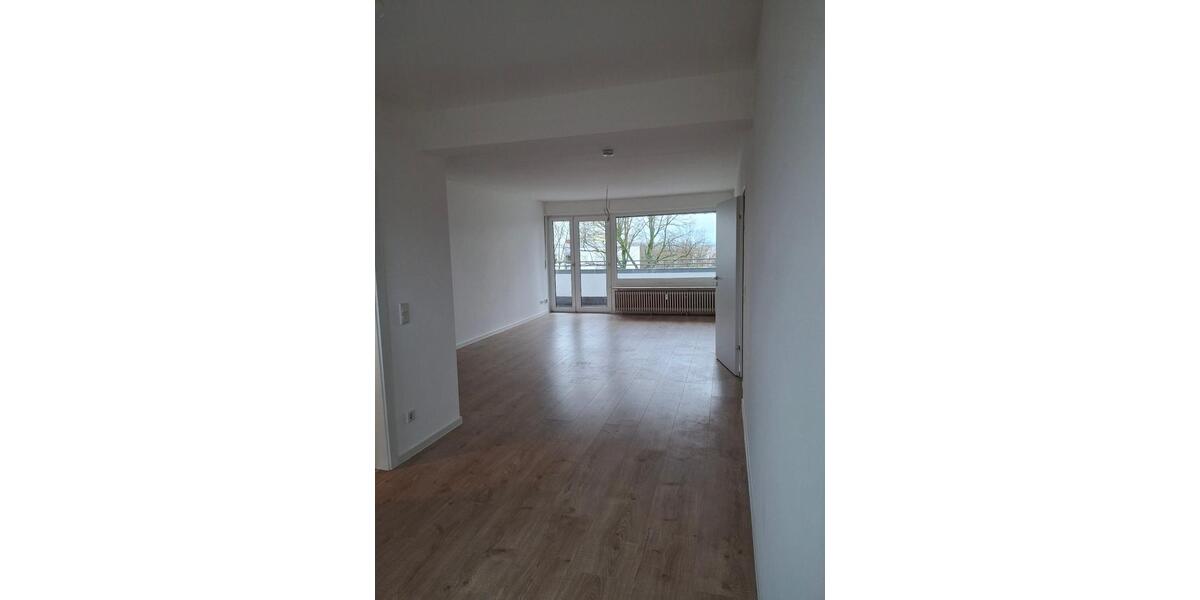 Etagenwohnung Steinbach (Taunus) - 3.5 Zimmer, 85 m&sup2;, 1.200&euro; | Angebot:26241351