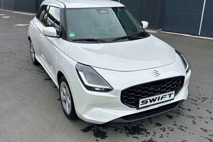 Suzuki Swift 15.000 km 16.990 € Wehrheim 61273