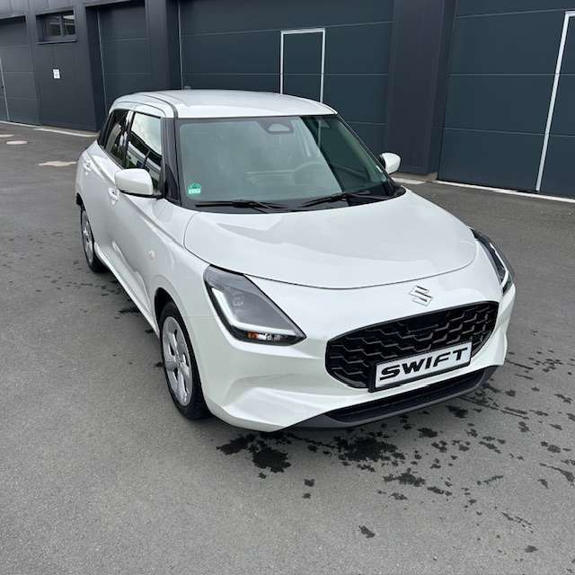 Suzuki Swift 15.000 km 16.990 € Wehrheim 61273