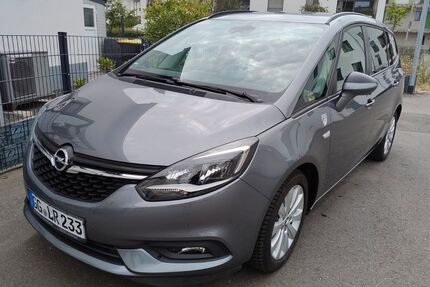 Opel Zafira 73.240 km 12.199 &euro; Rüsselsheim 65428