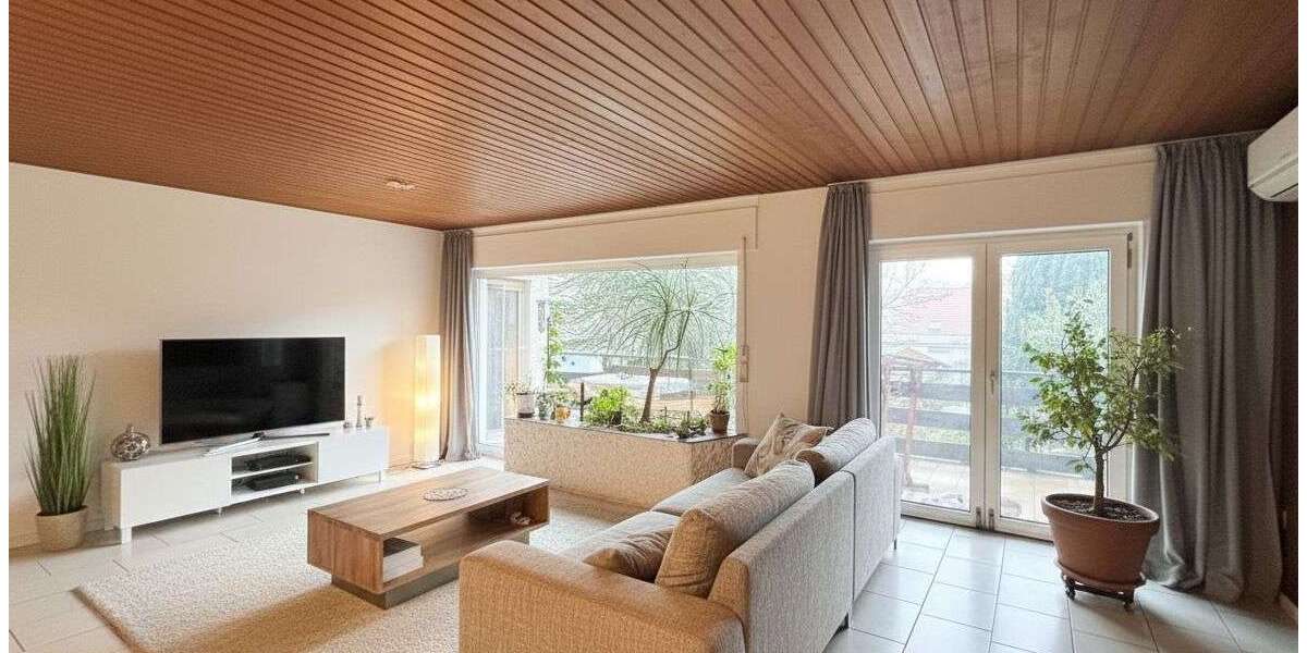 Haus zum Kaufen in Langenselbold 589.000 € 240 m² 7 zimmer