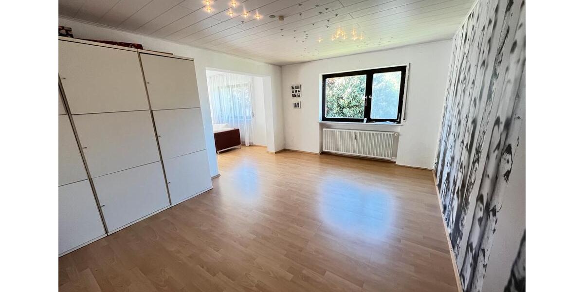 Bungalow Niddatal - 9 Zimmer, 292 m&sup2;, 649.000&euro; | Angebot:27242860