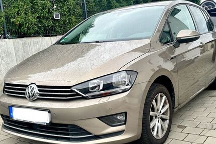 VW Golf Sportsvan 40.000 km 14.900 &euro; Flörsheim 65439