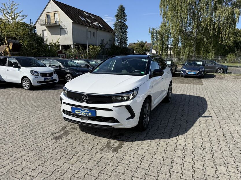Opel Grandland (X) 99.349 km 18.990 € Egelsbach 63329