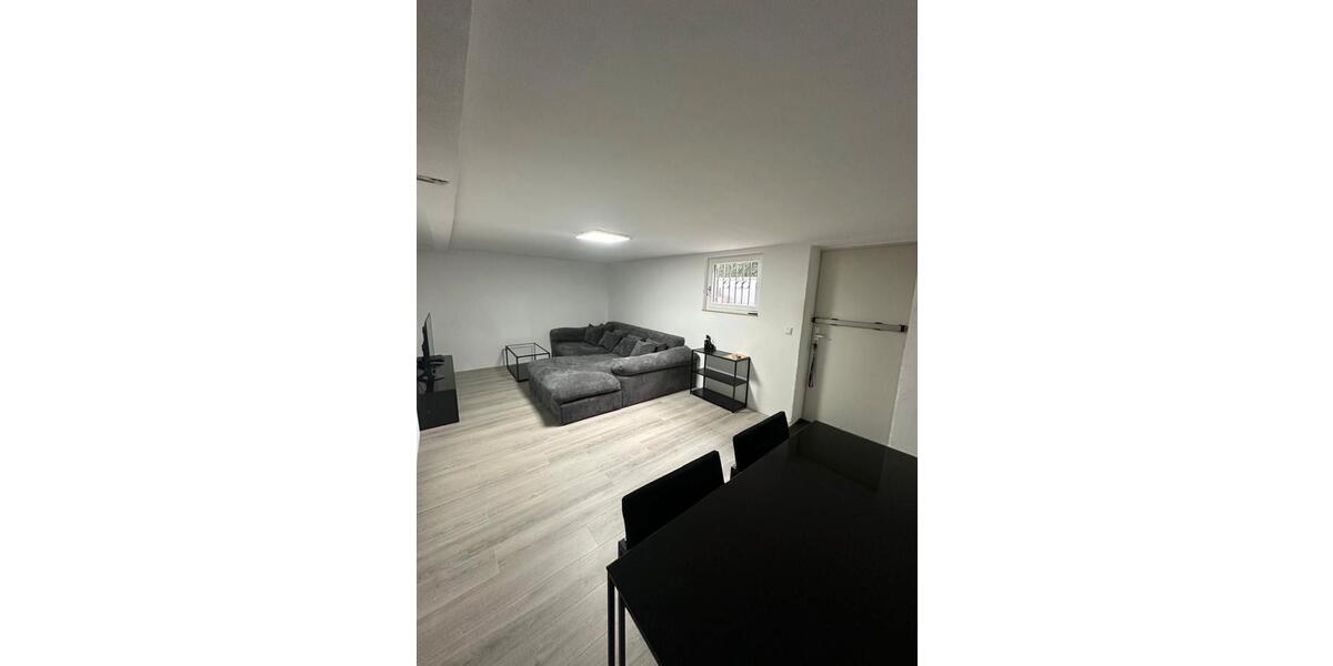 Etagenwohnung Hofheim am Taunus - 2 Zimmer, 65 m&sup2;, 960&euro; | Angebot:26285061