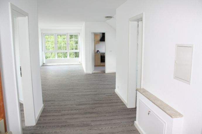 Etagenwohnung Bad Soden - 3 Zimmer, 100 m&sup2;, 1.390&euro; | Angebot:24820375