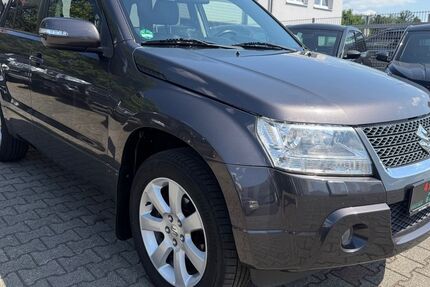 Suzuki Grand Vitara 82.376 km 14.526 &euro; Rödermark 63322