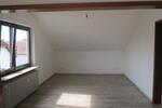 Dachgeschoßwohnung Weiterstadt - 4 Zimmer, 114 m&sup2;, 1.260&euro; | Angebot:26272075