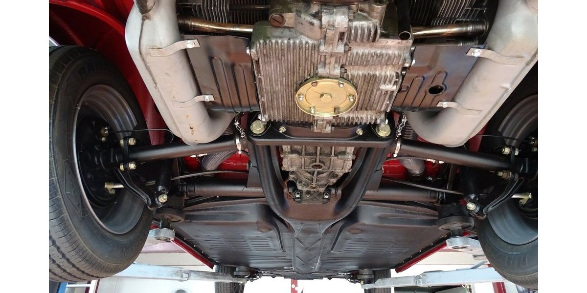 VW Karmann Ghia Cabrio vollständig restauriert 1.200 km 63.990 &euro; Rodgau 63110