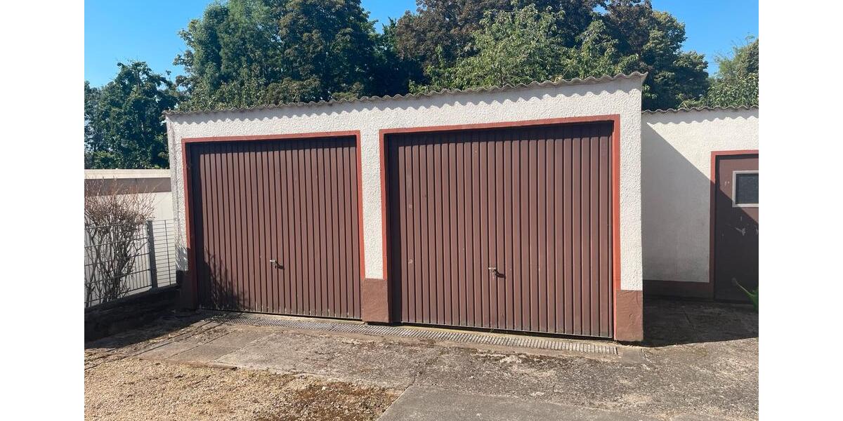 Doppelhaushälfte Frankfurt am Main Bonames - 8 Zimmer, 170 m&sup2;, 610.000&euro; | Angebot:26050197