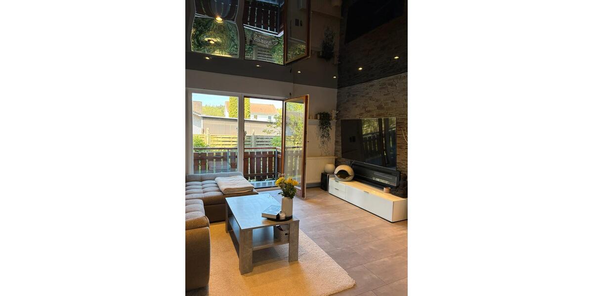 Hochparterre Roßdorf - 2 Zimmer, 52 m&sup2;, 199.000&euro; | Angebot:26222700