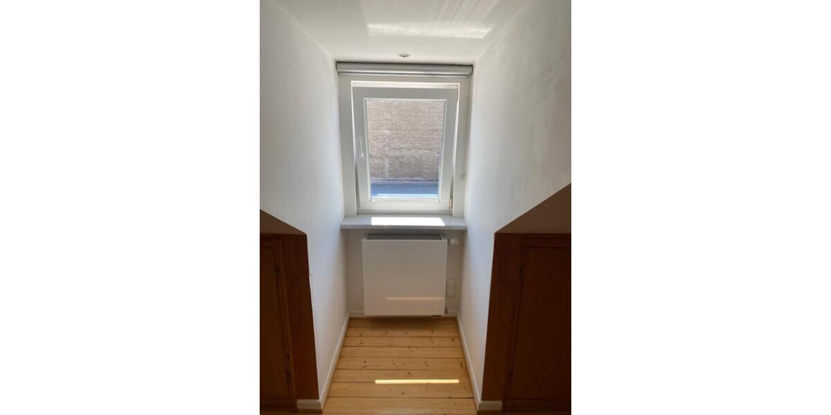 WG-Zimmer in einer 3 Zimmer Wohnung zu vermieten Zimmer 1+3 2 zimmer