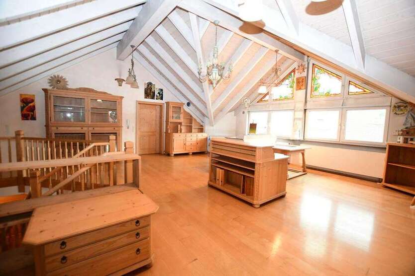 Haus zum Kaufen in Rödermark 799.000 € 320 m²